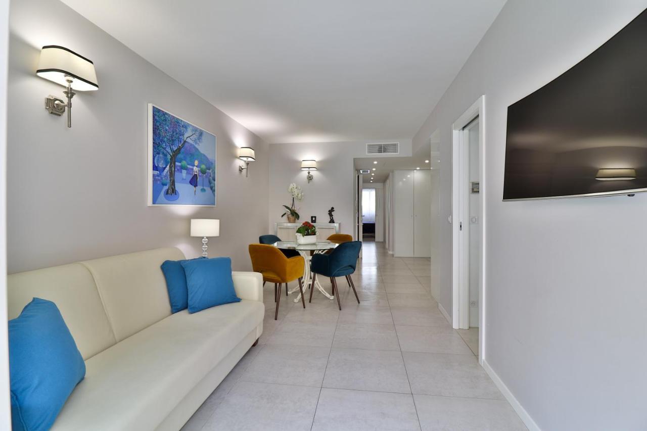 Hotel Le Fouquet'S Cannes Bagian luar foto