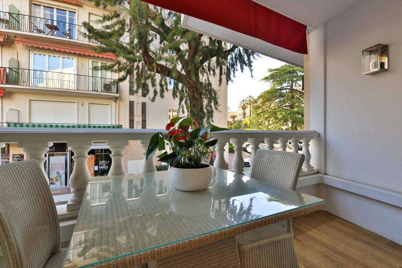 Hotel Le Fouquet'S Cannes Bagian luar foto
