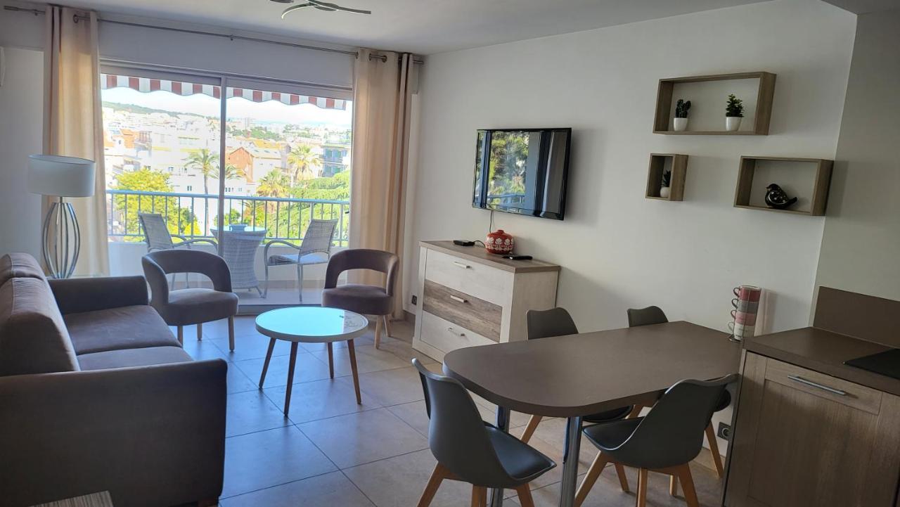 Hotel Le Fouquet'S Cannes Bagian luar foto