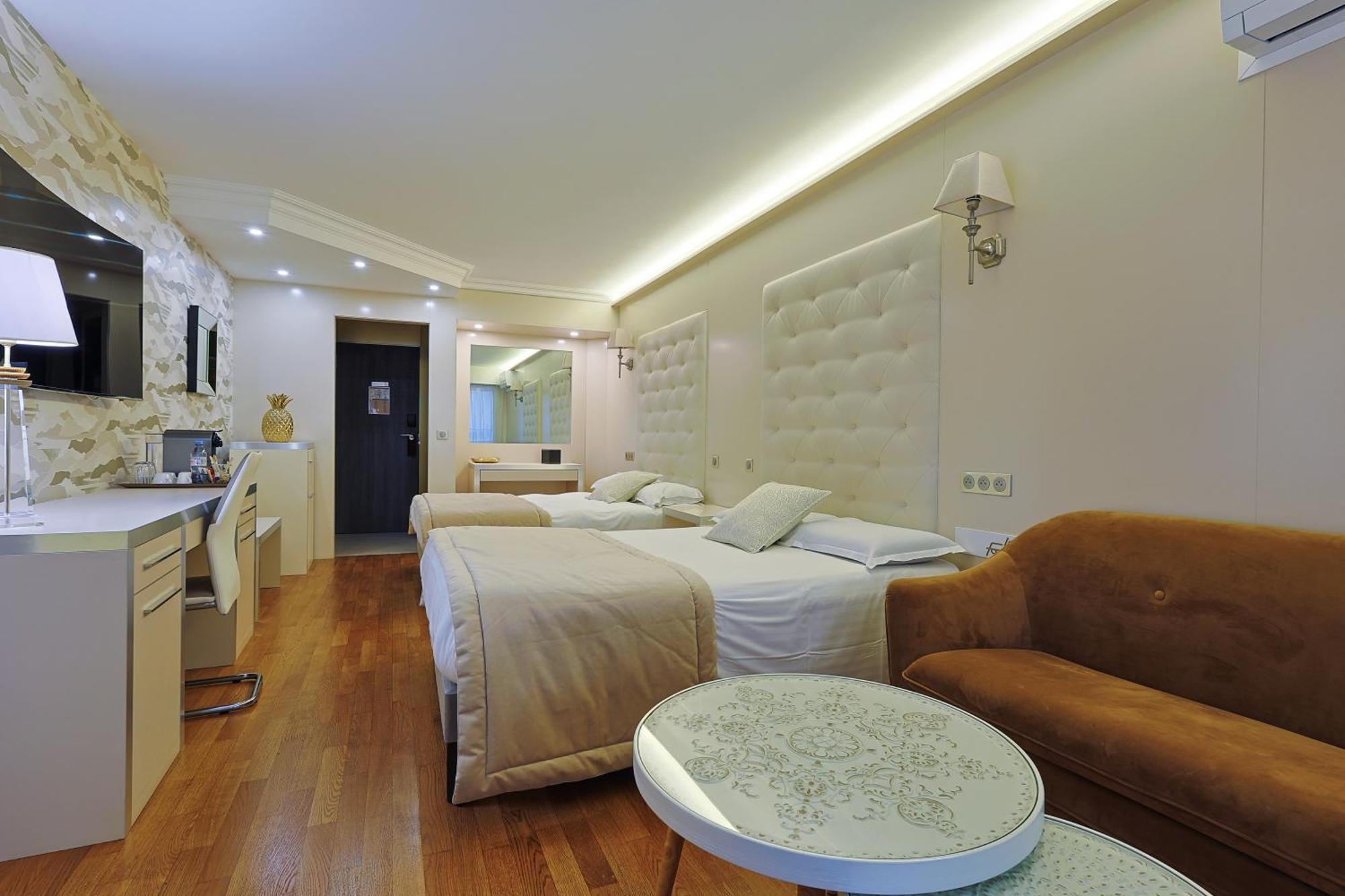 Hotel Le Fouquet'S Cannes Bagian luar foto