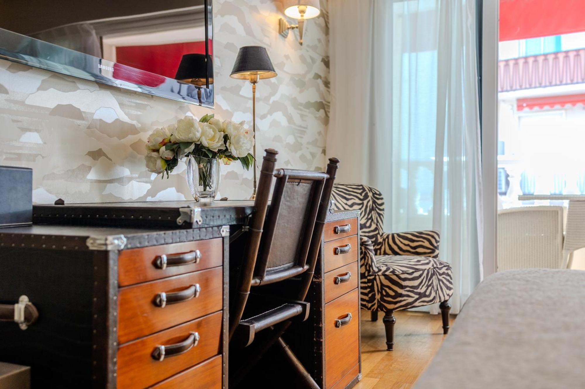 Hotel Le Fouquet'S Cannes Bagian luar foto