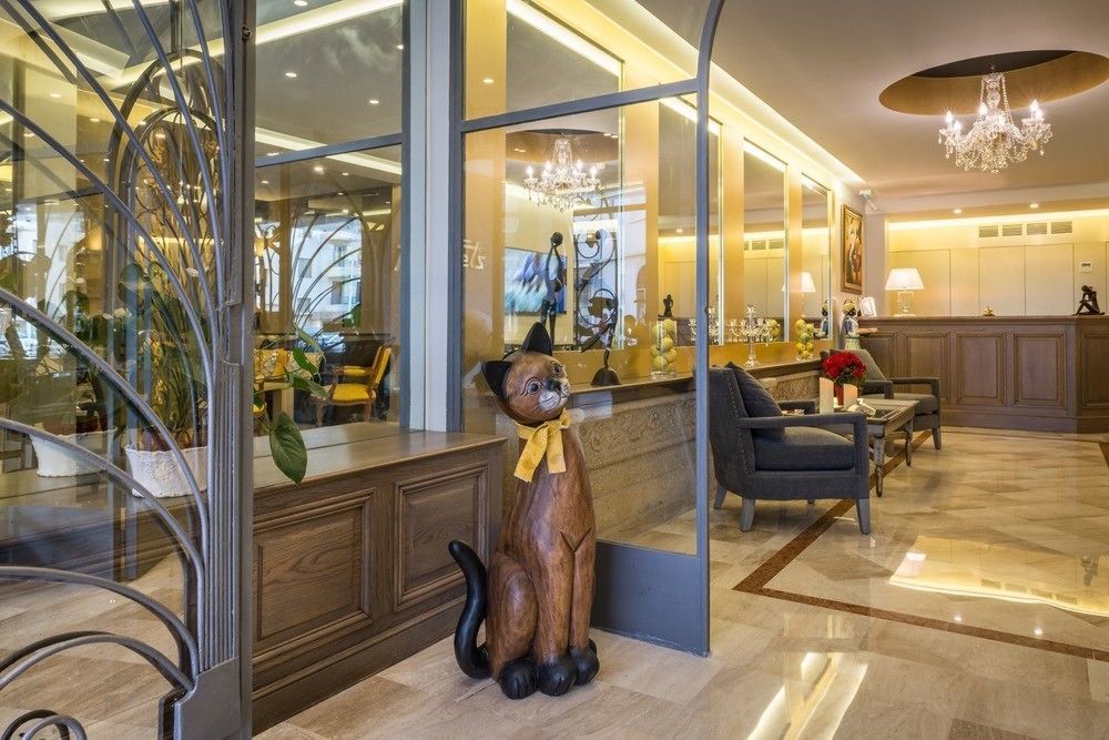 Hotel Le Fouquet'S Cannes Bagian luar foto
